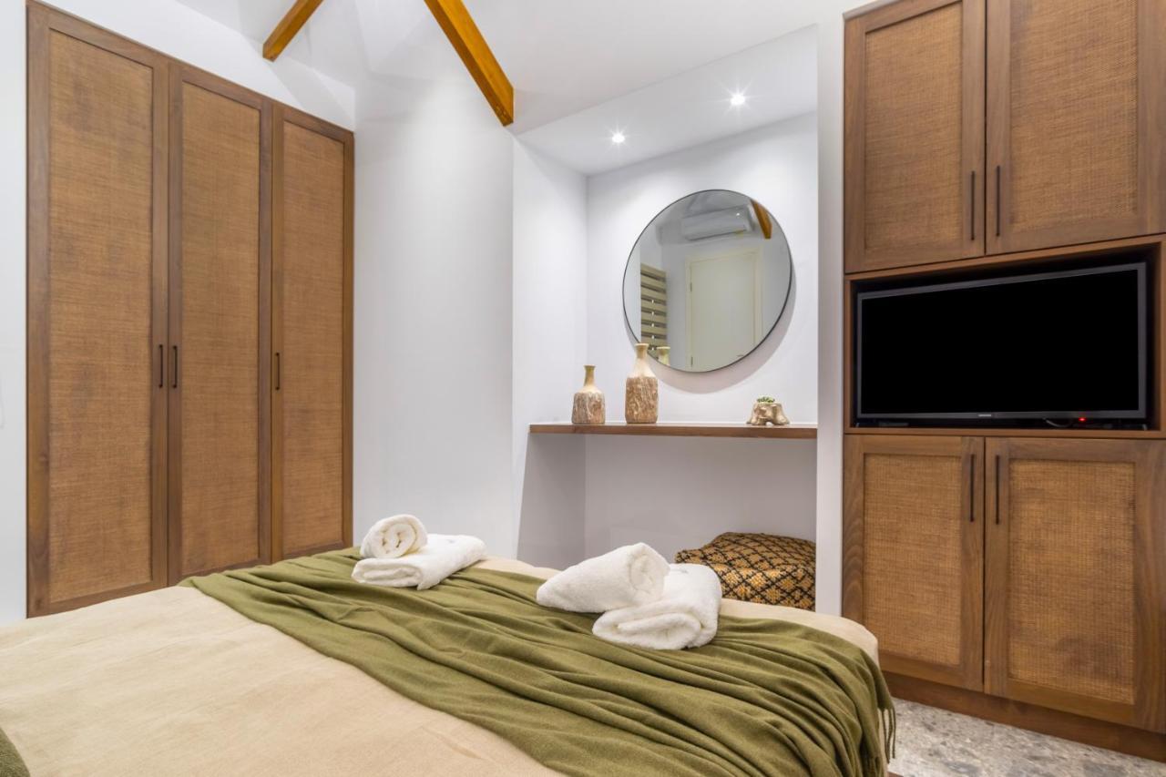 Wave, An Idyllic Seafront Suite By Nirousuites Kokkini Hani Luaran gambar