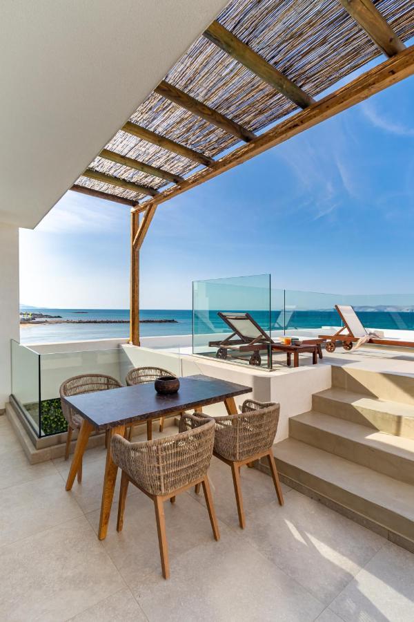 Wave, An Idyllic Seafront Suite By Nirousuites Kokkini Hani Luaran gambar